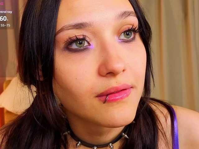 DarcyBlackwood live cam on BongaCams