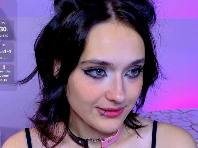 DarcyBlackwood live cam on BongaCams