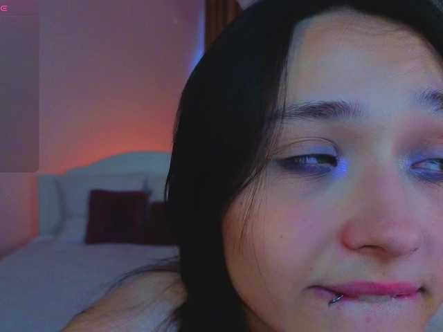 DarcyBlackwood live cam on BongaCams