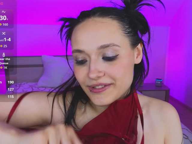 DarcyBlackwood live cam on BongaCams
