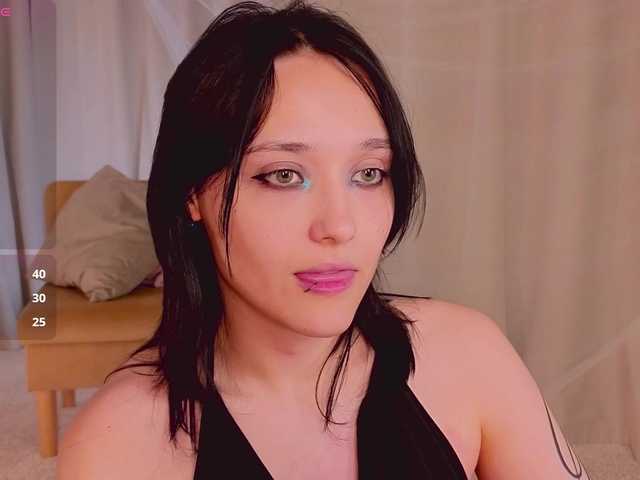 DarcyBlackwood live cam on BongaCams