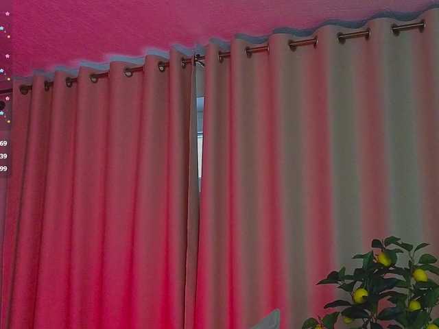 DarcyBlackwood webcam