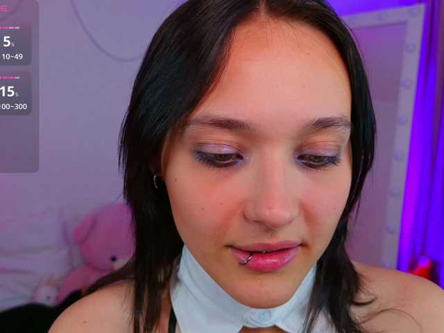 DarcyBlackwood live webcam show