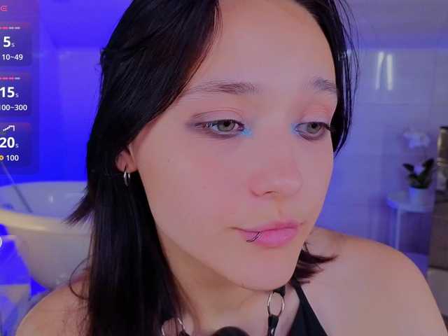 DarcyBlackwood live cam on BongaCams