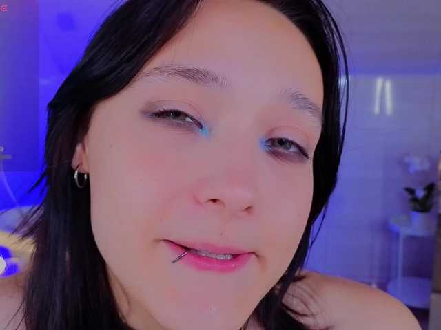 DarcyBlackwood live cam on BongaCams