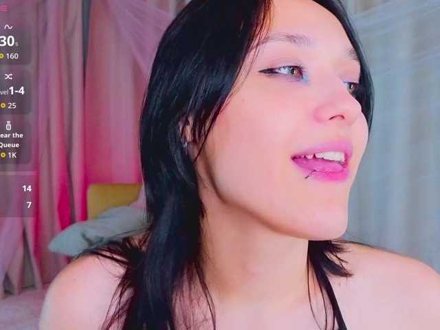 DarcyBlackwood live cam on BongaCams