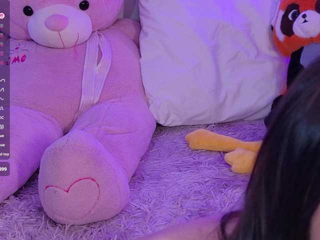 DarcyBlackwood live cam on BongaCams