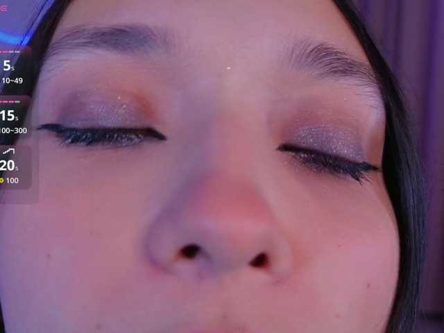 DarcyBlackwood live cam on BongaCams