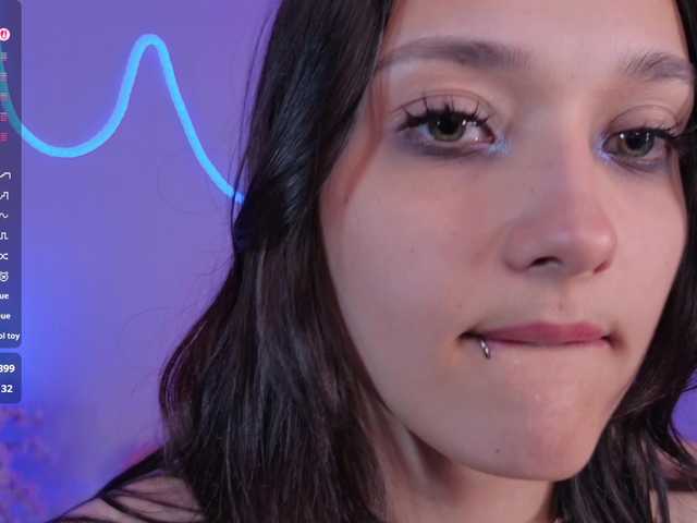 DarcyBlackwood live cam on BongaCams