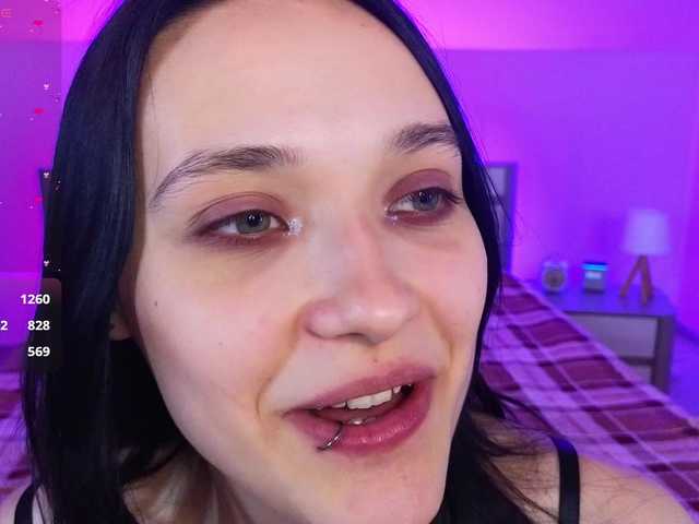 DarcyBlackwood live cam