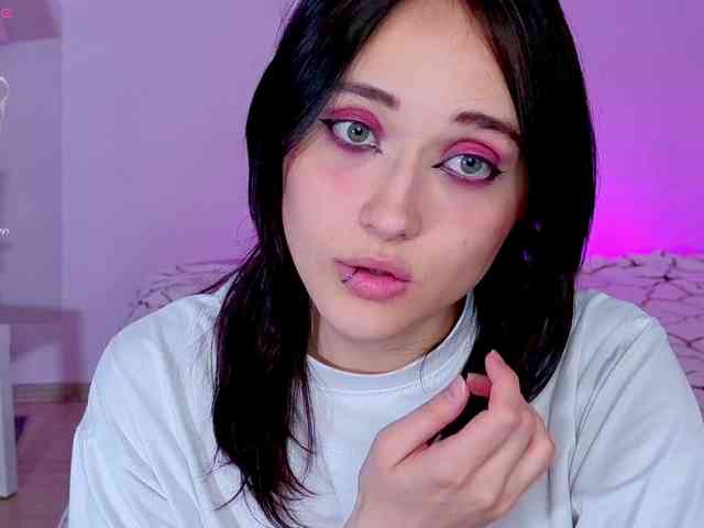 DarcyBlackwood webcam