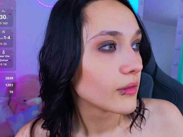 DarcyBlackwood webcam