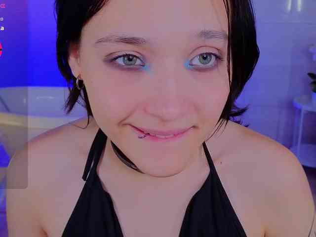 DarcyBlackwood webcam