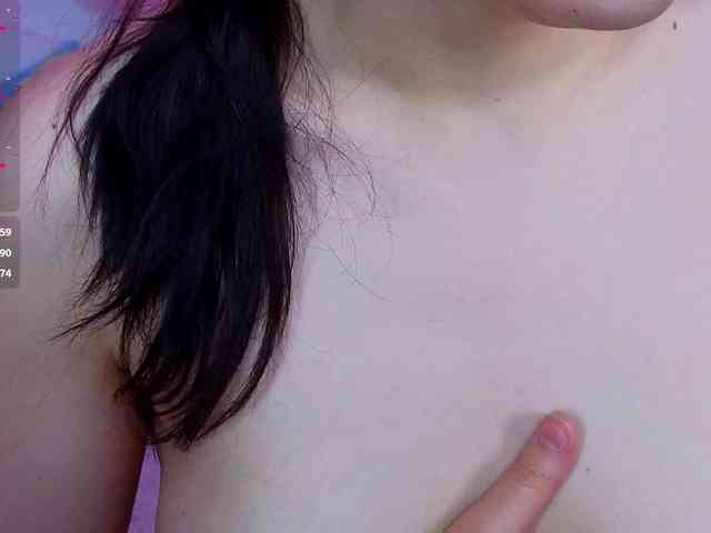DarcyBlackwood webcam
