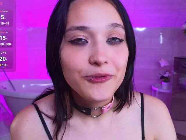 DarcyBlackwood webcam