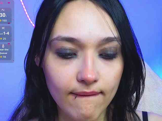 DarcyBlackwood webcam