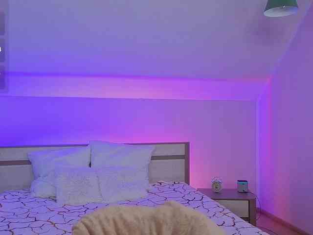 DarcyBlackwood webcam