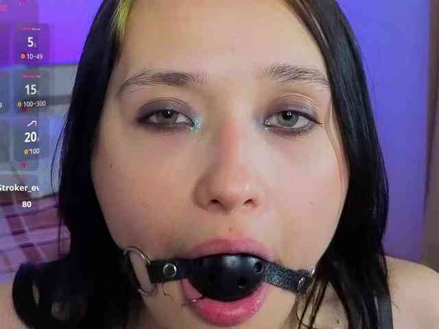 DarcyBlackwood webcam