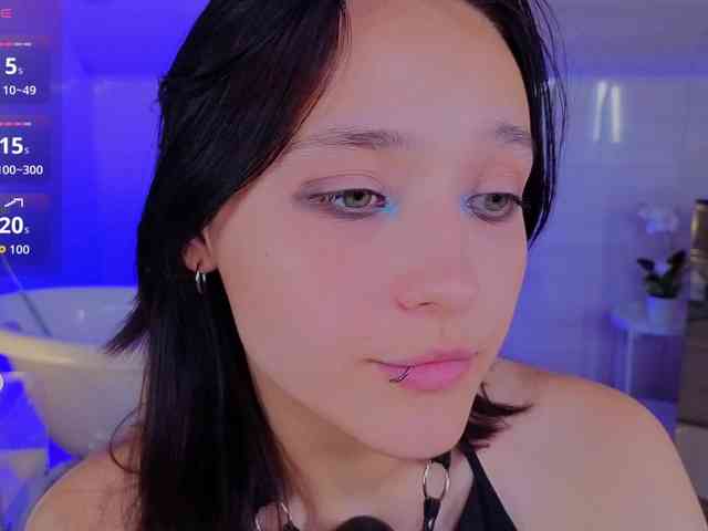 DarcyBlackwood webcam