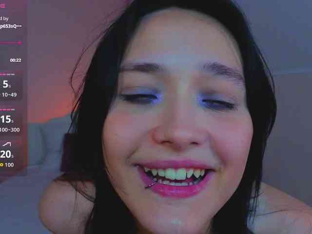 DarcyBlackwood webcam