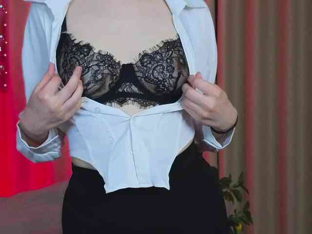 DarcyBlackwood webcam