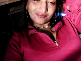 FiestyQueen Porn Show