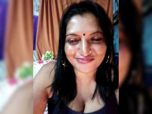 FiestyQueen live webcam show