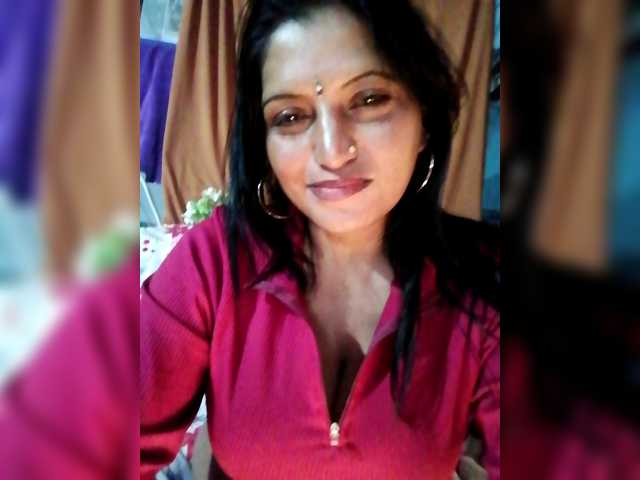 FiestyQueen live cam on BongaCams