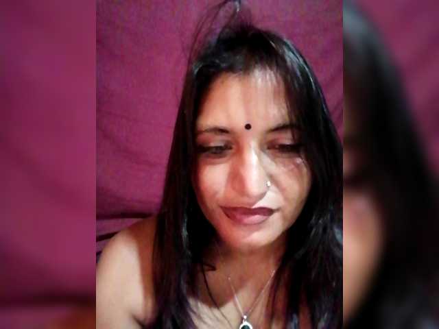 FiestyQueen live cam on BongaCams