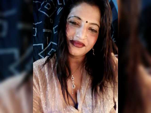FiestyQueen live cam on BongaCams