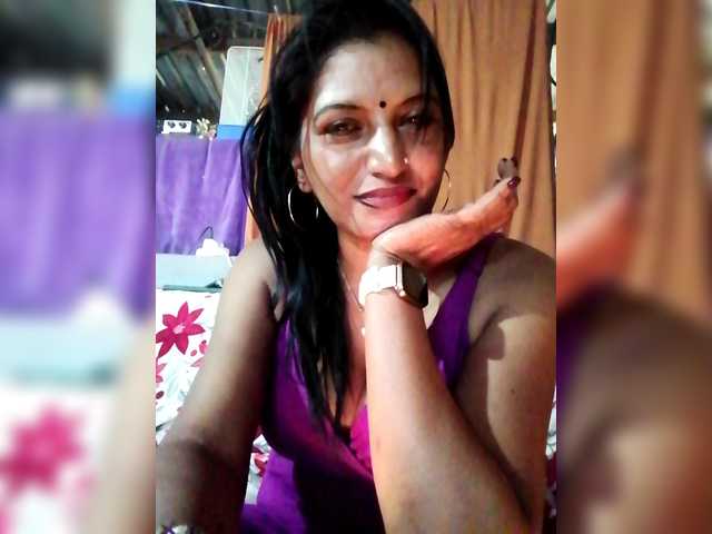 FiestyQueen live webcam show