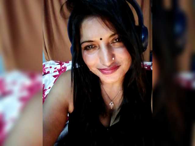 FiestyQueen live cam on BongaCams