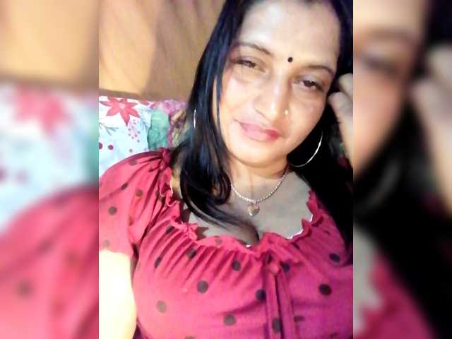 FiestyQueen live cam on BongaCams