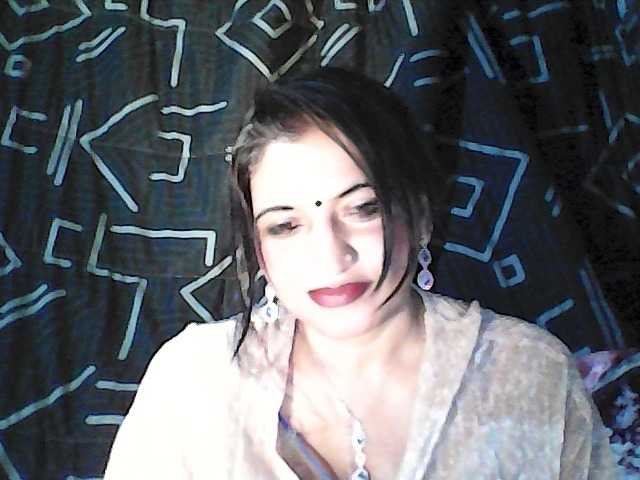 FiestyQueen live cam on BongaCams