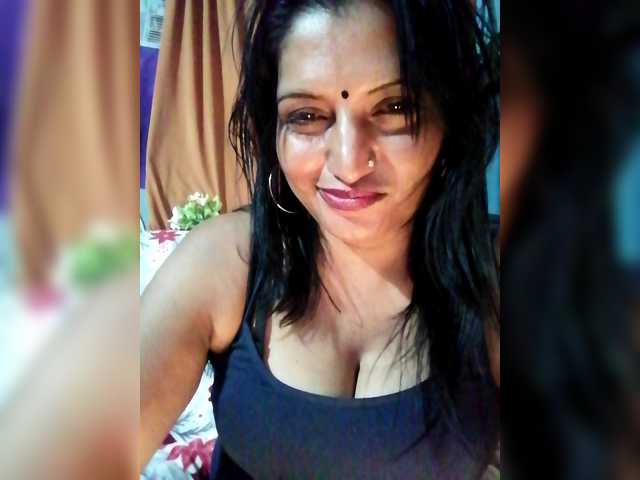 FiestyQueen live webcam show