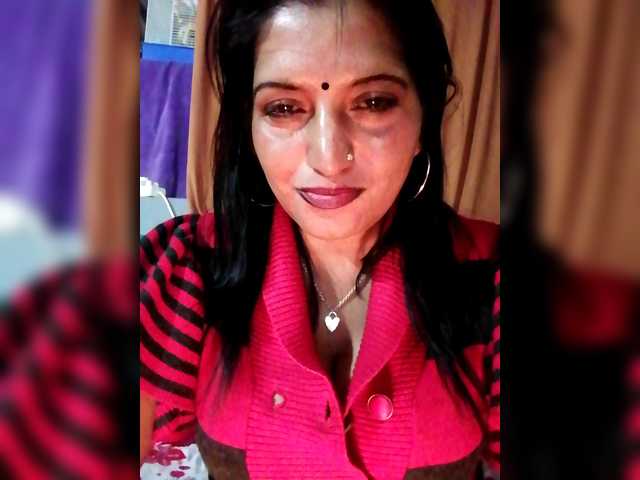 FiestyQueen live cam on BongaCams