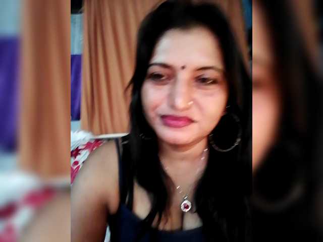 FiestyQueen live cam on BongaCams