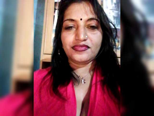 FiestyQueen live cam on BongaCams