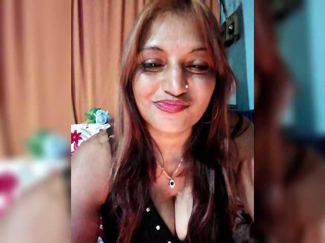 FiestyQueen live cam on BongaCams