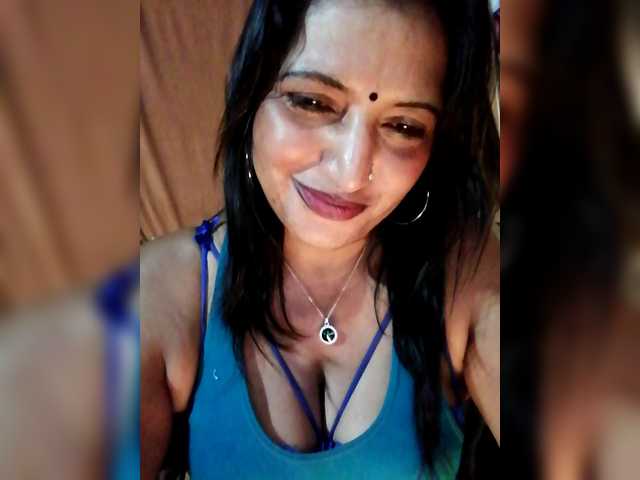 FiestyQueen live cam on BongaCams