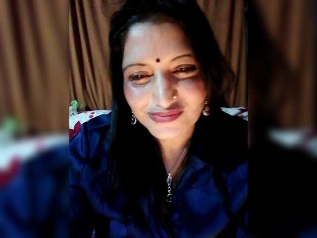 FiestyQueen live cam on BongaCams