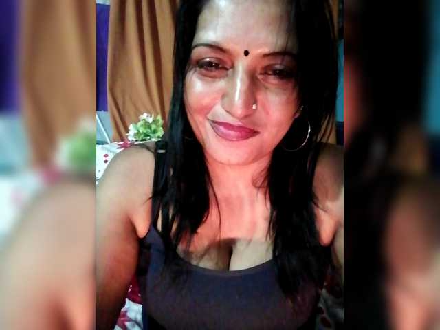 FiestyQueen live webcam show