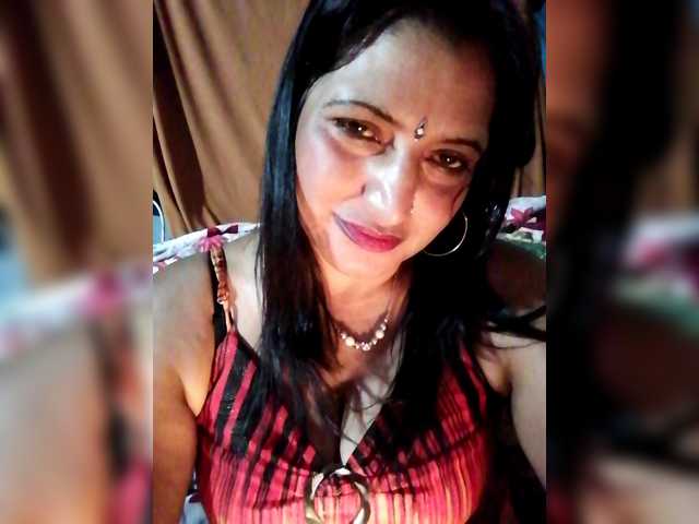 FiestyQueen live cam on BongaCams