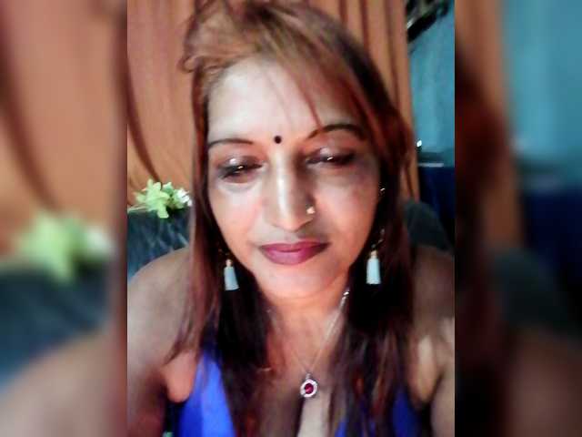 FiestyQueen live cam on BongaCams