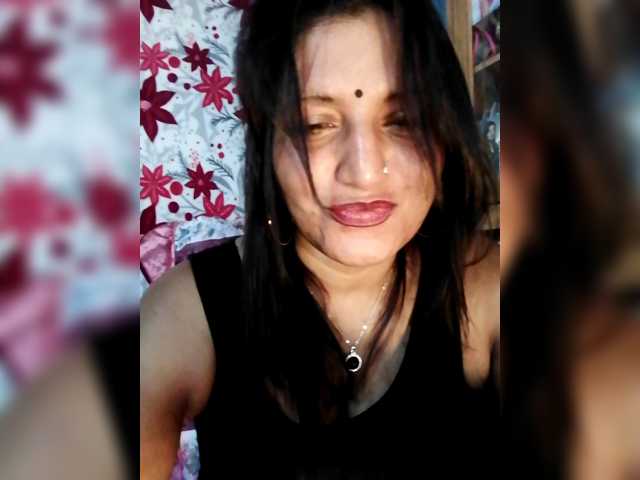 FiestyQueen live cam on BongaCams