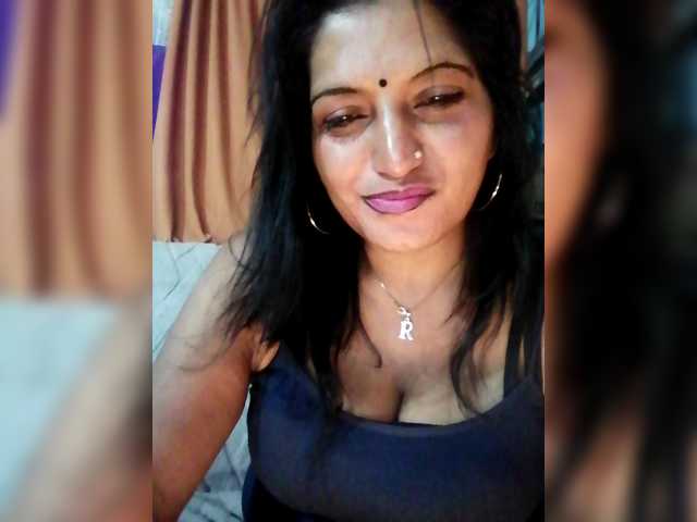 FiestyQueen live cam on BongaCams