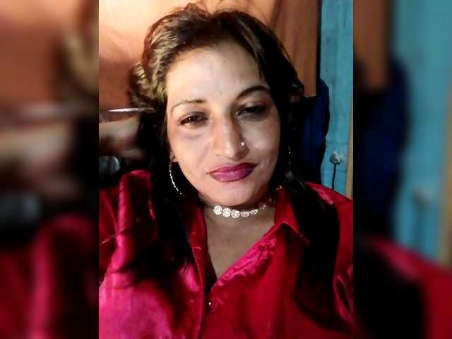 FiestyQueen's BongaCams show and profile