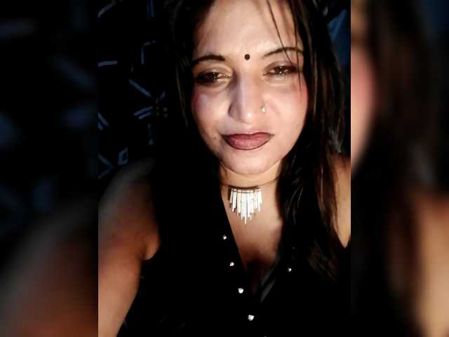 FiestyQueen live cam on BongaCams