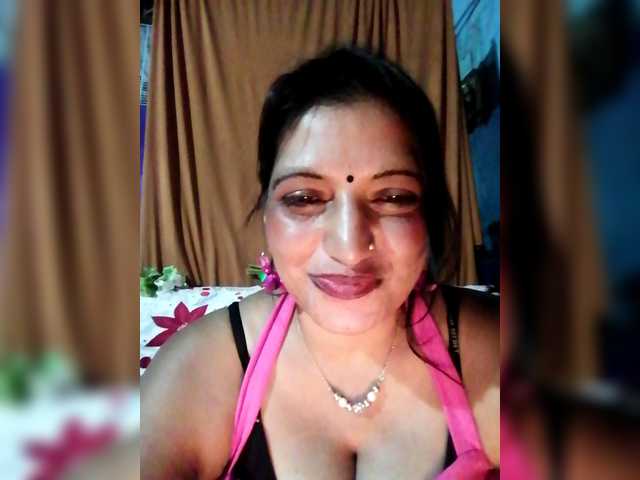 FiestyQueen live cam on BongaCams