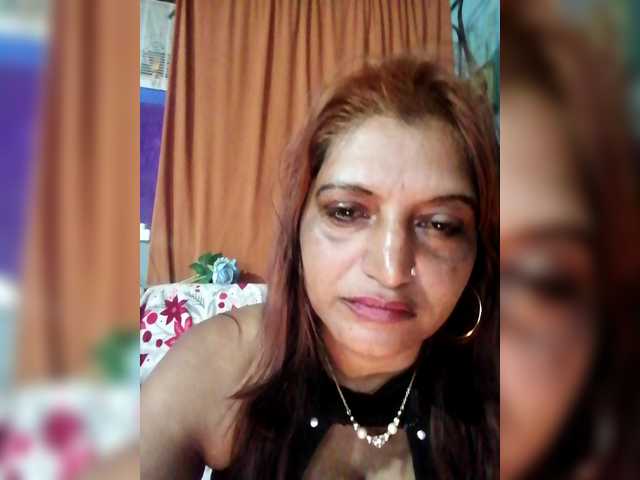 FiestyQueen live cam on BongaCams